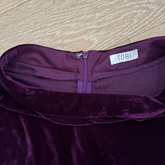 Velvet Skirt & Top Set ~ Holiday, Holiday! - Picture 4 of 8